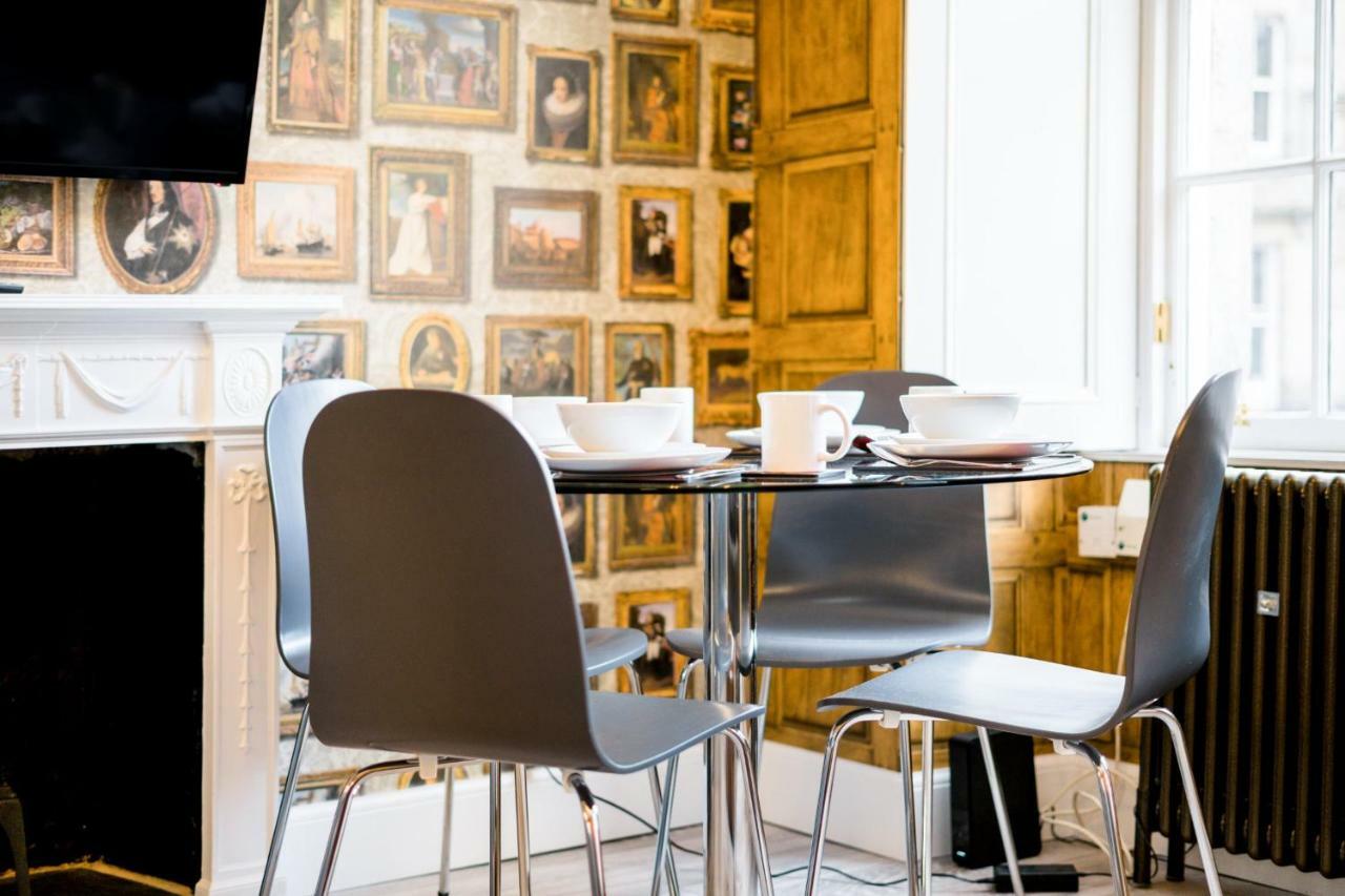 Апартаменты West Bow - Magical Harry Potter-Inspired Flat Near Edinburgh Castle Экстерьер фото