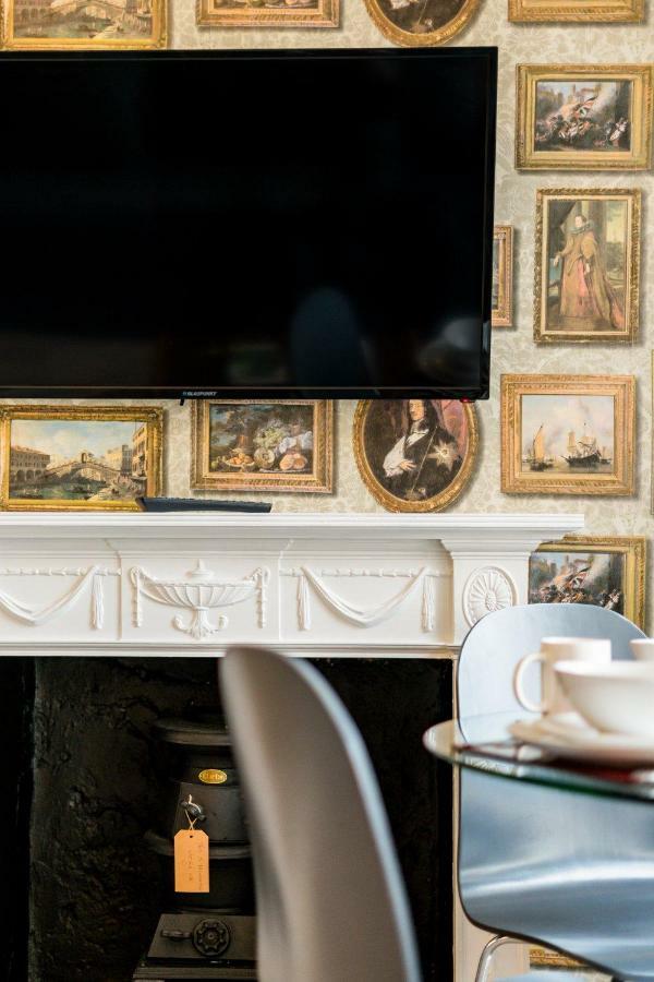 Апартаменты West Bow - Magical Harry Potter-Inspired Flat Near Edinburgh Castle Экстерьер фото